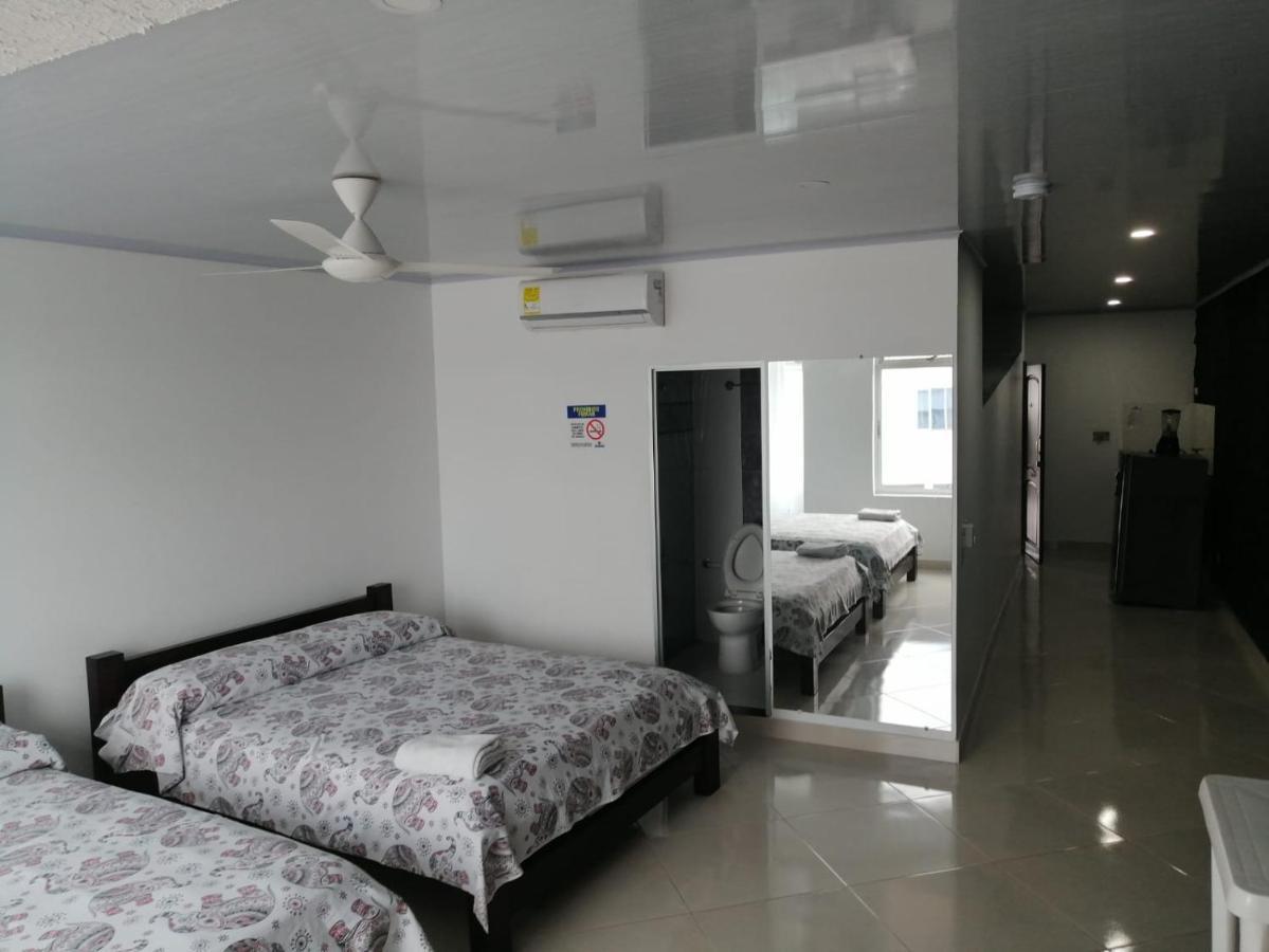 Hotel Tania Caucasia 외부 사진